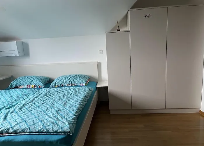 Apartma Ajda 2 , Jezerska Cesta 65, Kranj